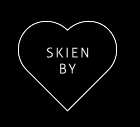 SKIEN BY